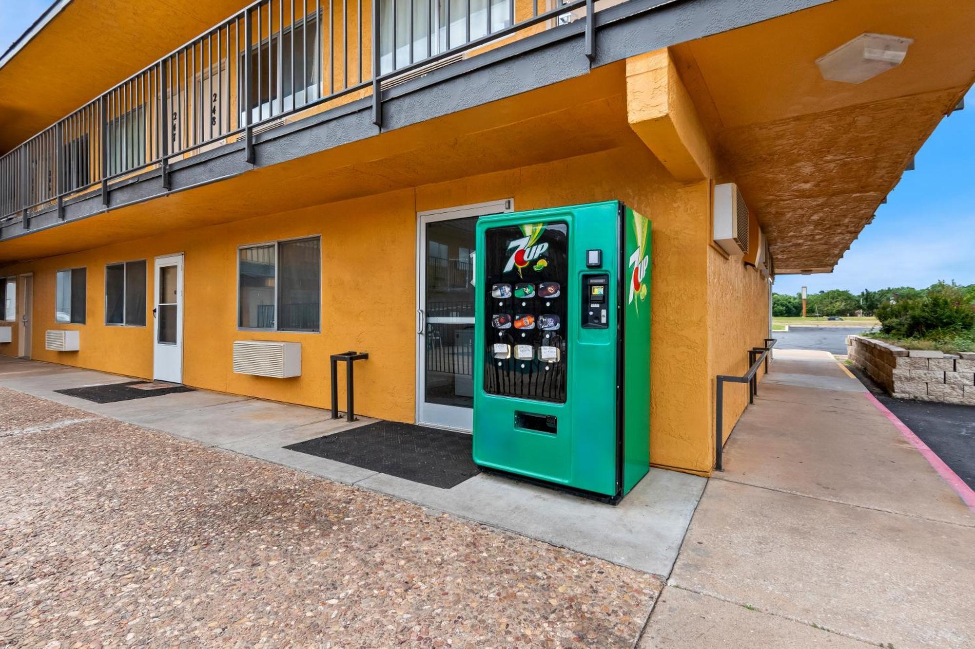 Americas Best Value Inn Stillwater Εξωτερικό φωτογραφία